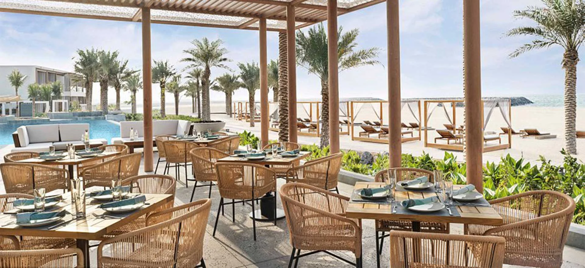 Shasha Pool Bar